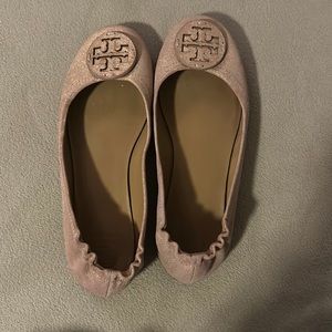 Tory Burch Minnie traveler, pink suede.